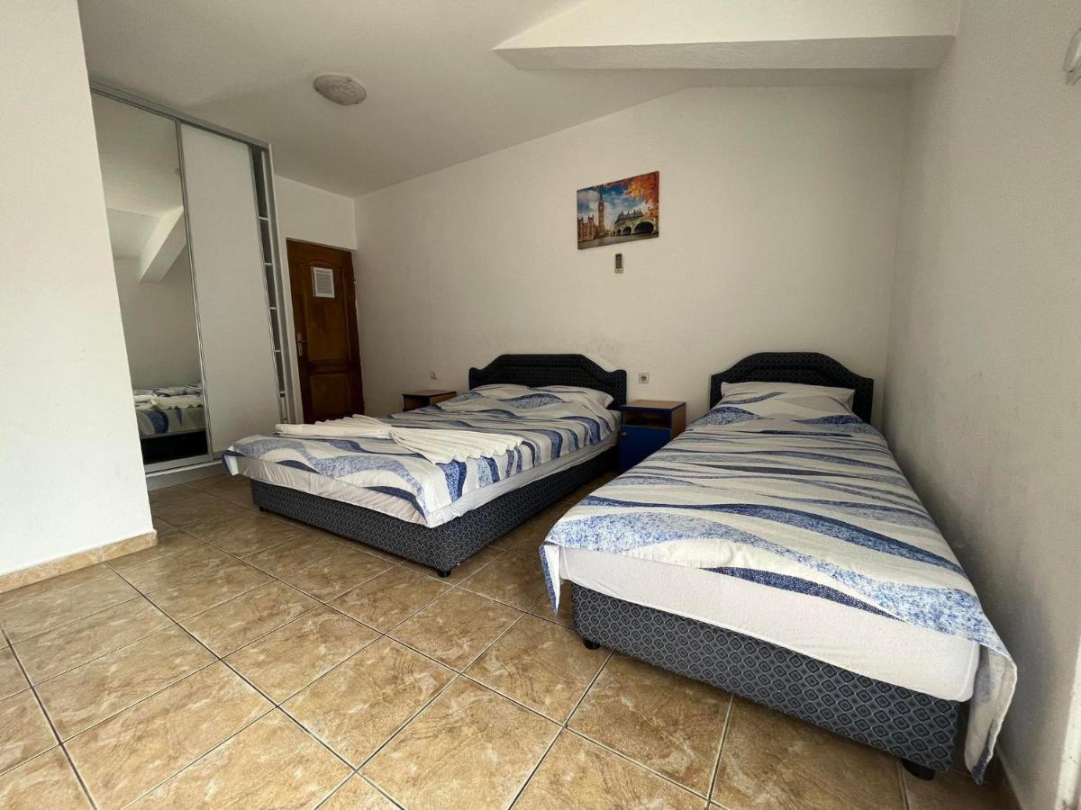 Apartment Jelena *