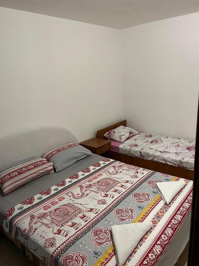 Jelena Apartman *
